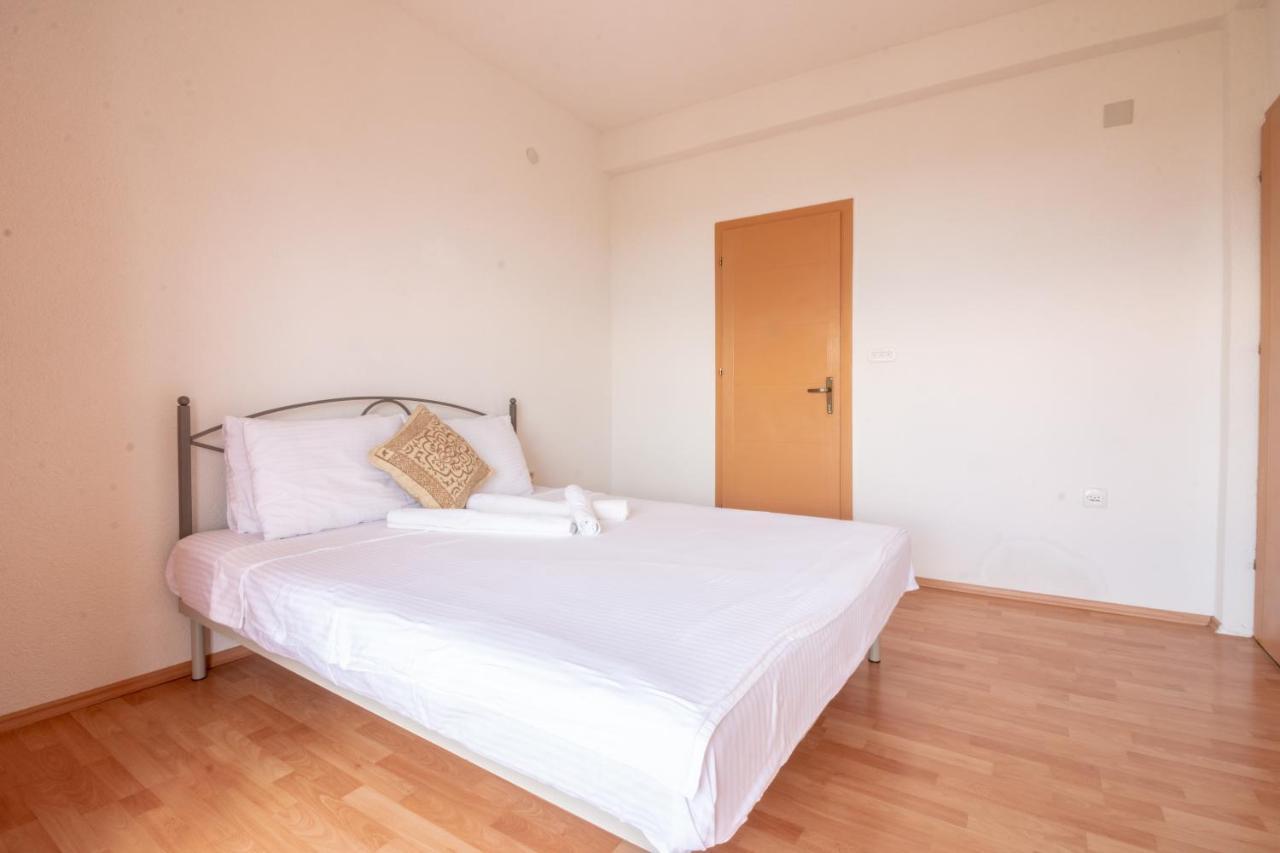 Casa Farmak Lejlighed Ohrid Eksteriør billede